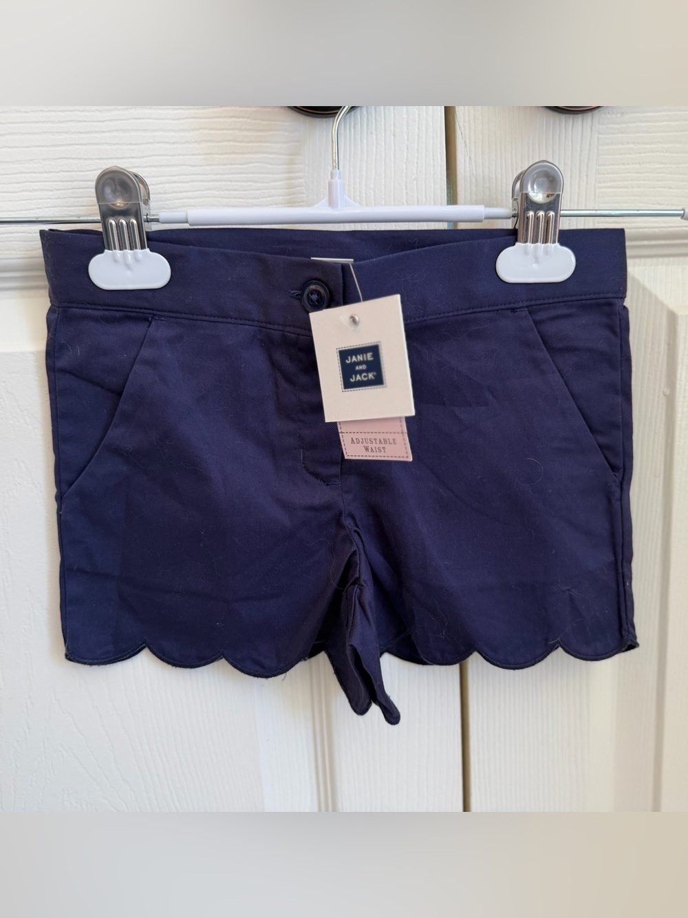 NWT Janie and Jack Girls Navy Scalloped Cotton Shorts size 5